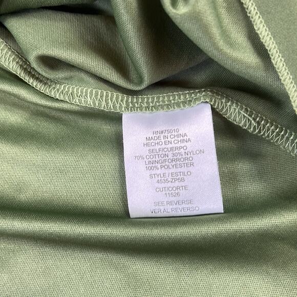 City Studio flirty gold button and green lace a line ruffle dress, size 14 - Picture 9 of 10